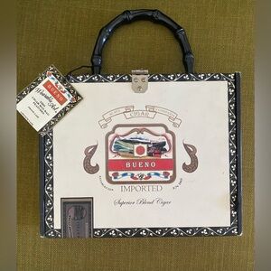 Las Vegas cigar purse